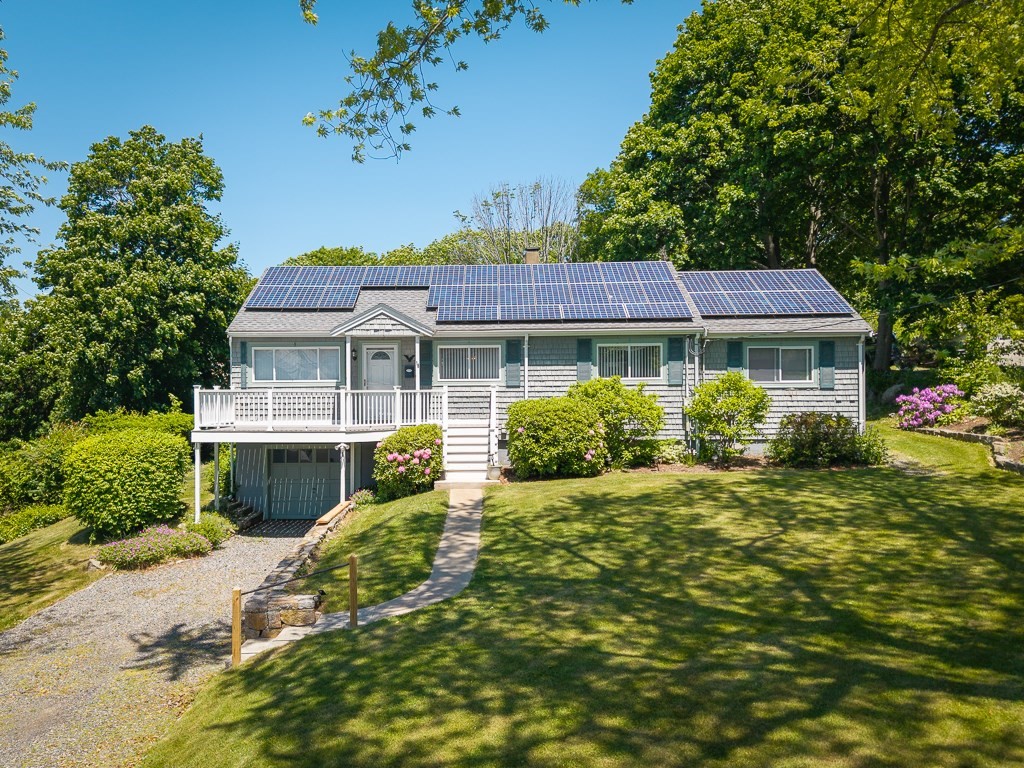 18 Traverse Street, Gloucester, MA 01930