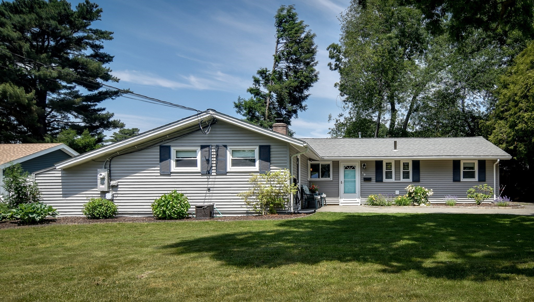 19 Ruth Drive, Framingham, MA 01701