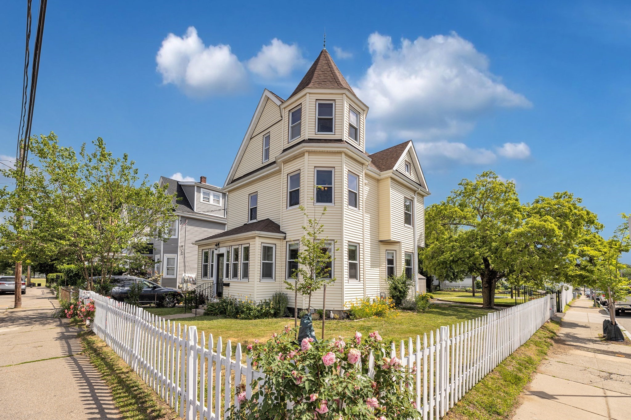 15 Reddy Ave, Hyde Park, Boston, MA 02136
