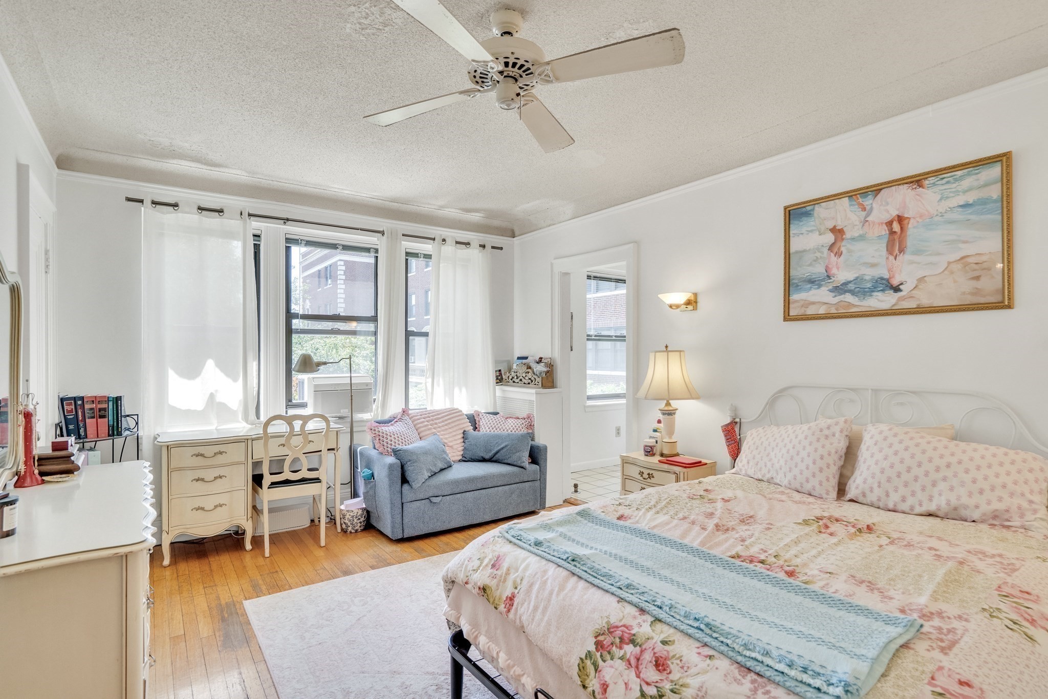 141 Englewood Ave Unit 23, Boston College, Boston, MA 02135