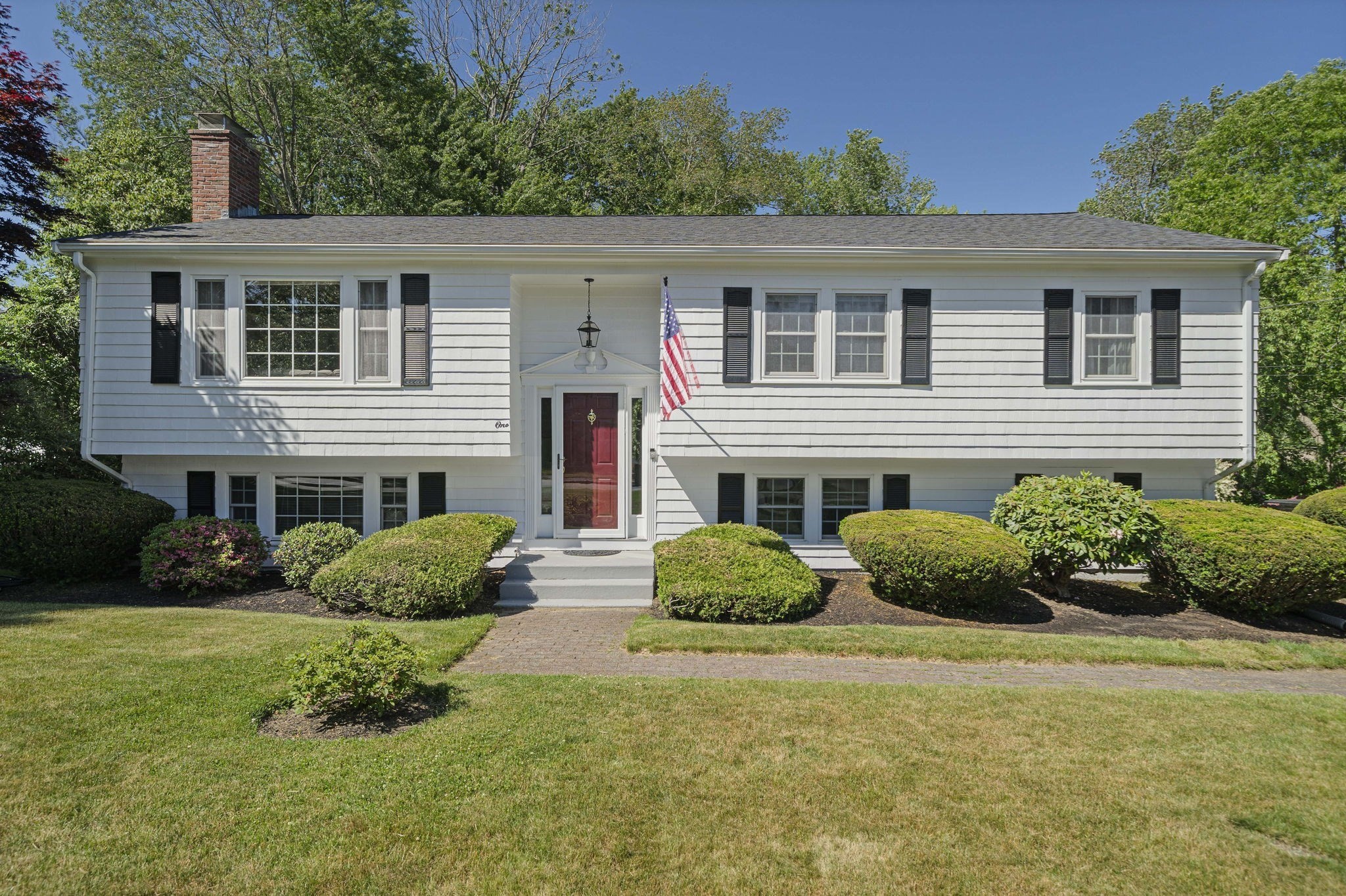 1 Carpenter Ln, Marshfield, MA 02050