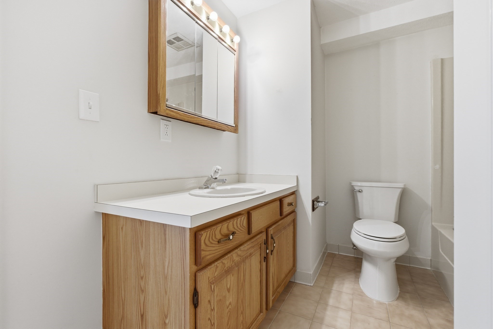 39 Parlin St Unit 404, Everett, MA 02149 - Image 18