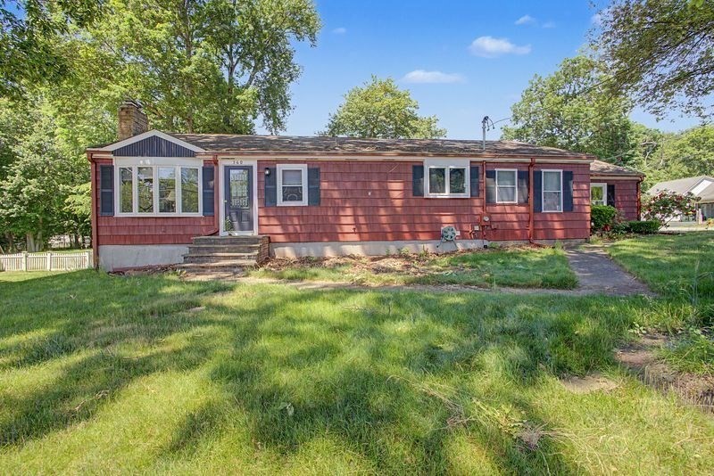 360 South Main Street, Bellingham, MA 02019