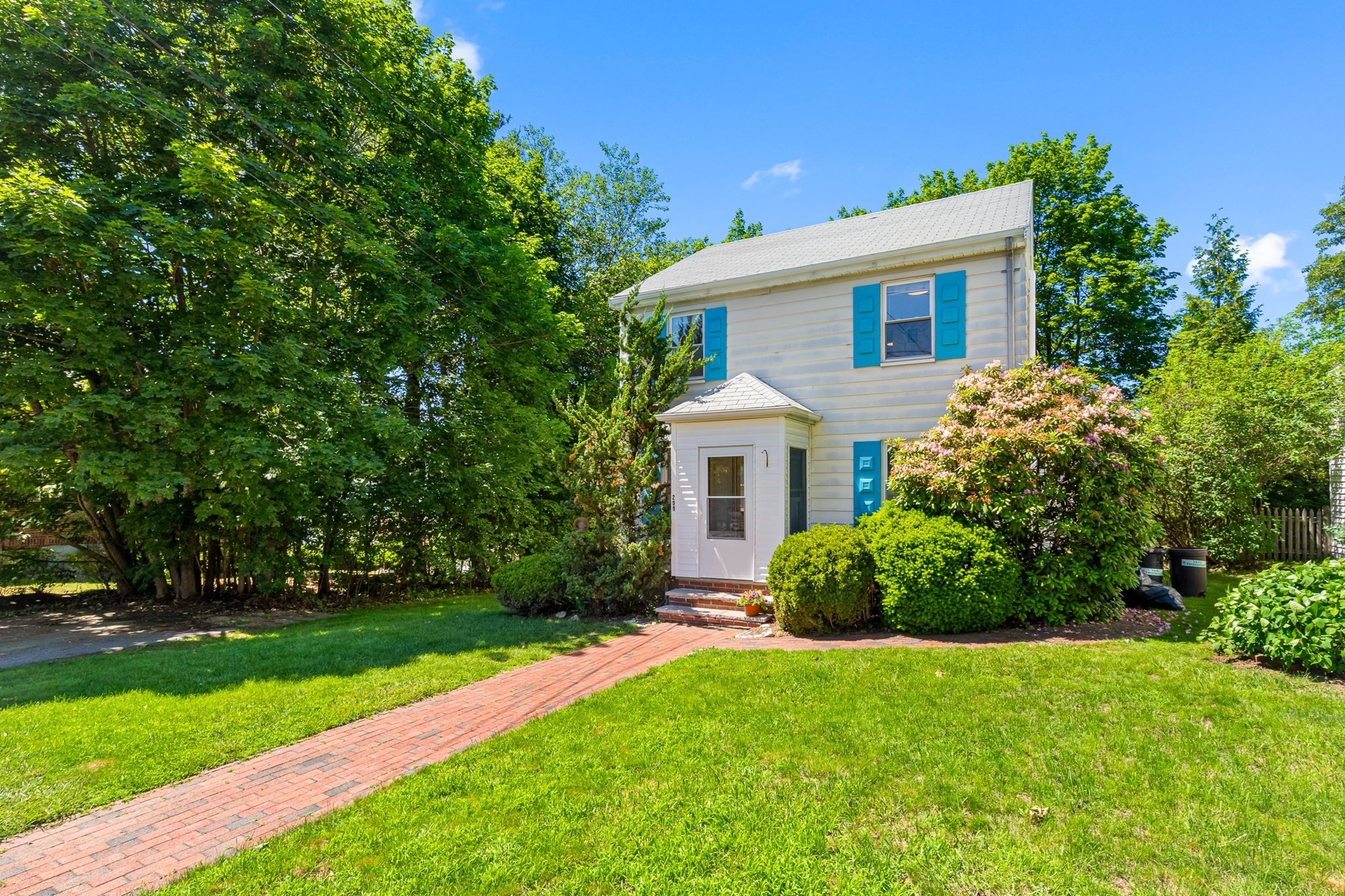 299 Appleton St, Arlington, MA 02476