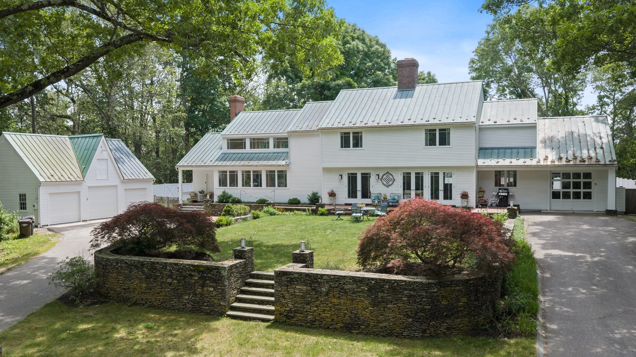 30 Summit Ave, Amesbury, MA 01913