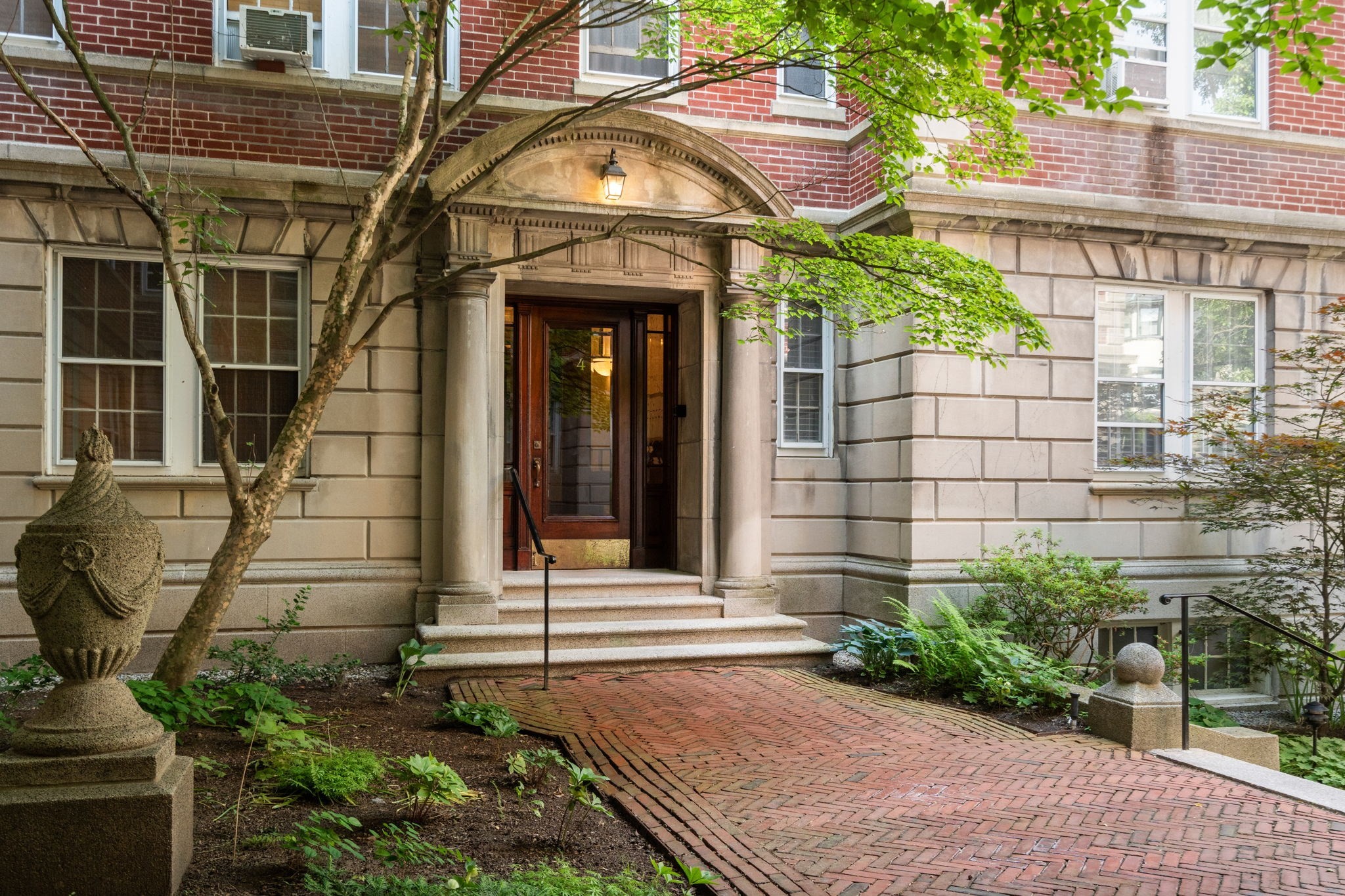 4 Washington Ave Unit 18, Cambridge, MA 02140