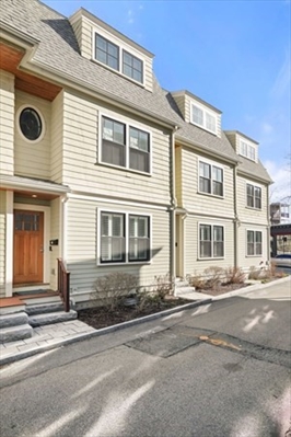 5 Atwood Sq, Apt 5