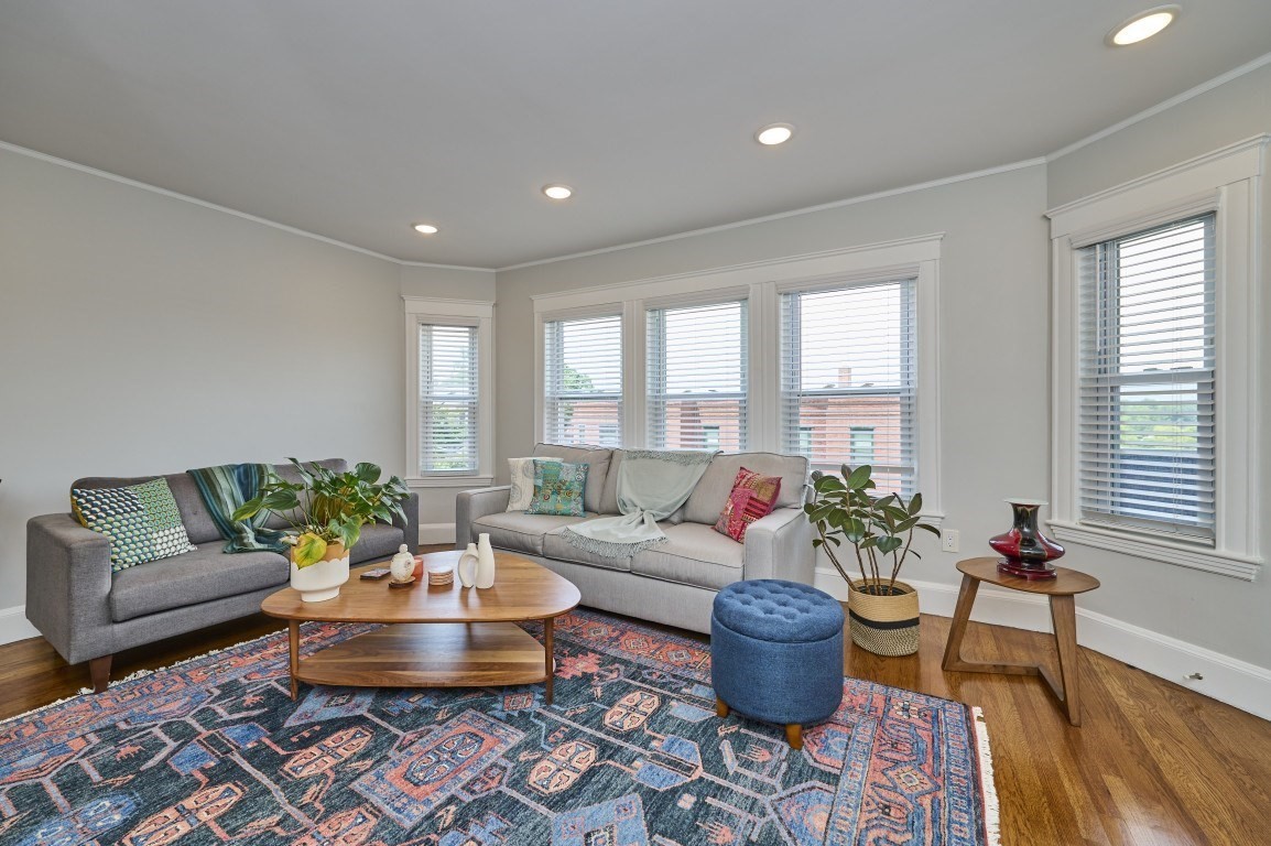 46 Forest Hills St Unit 3, Jamaica Plain, Boston, MA 02130