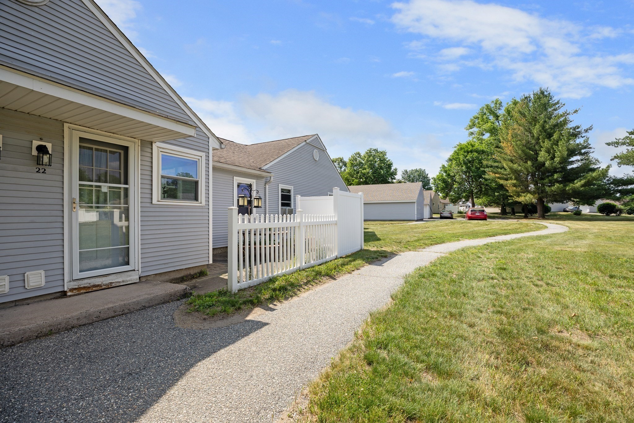 22 Fredette St Unit 22, Chicopee, MA 01022