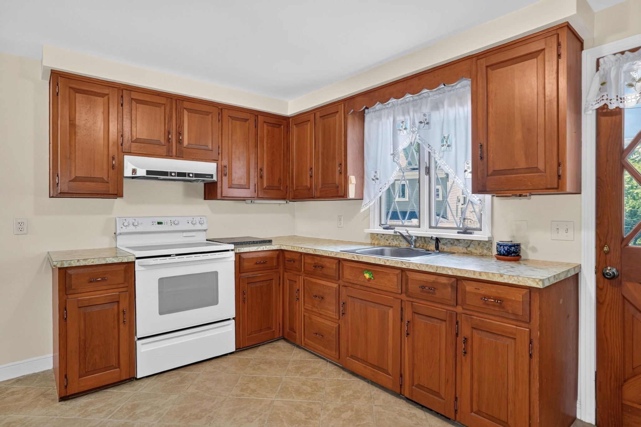 73 Commonwealth Avenue, Marlborough, MA 01752 - Image 26