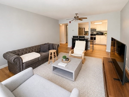 530 VFW Parkway, Apt 201