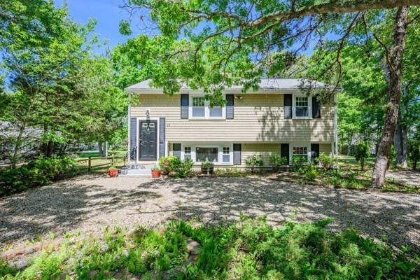 19 Maine Avenue, Yarmouth, MA 02673
