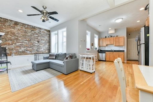 158 Cottage, Apt #4R