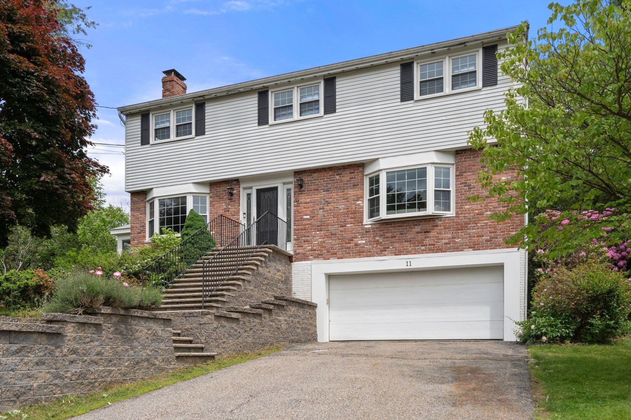 11 Foxhill Rd, Framingham, MA 01701