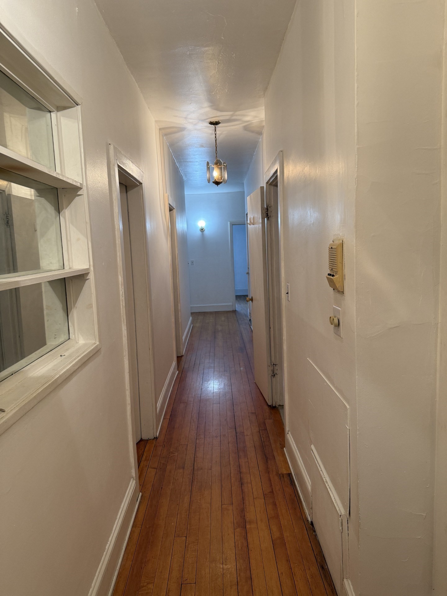 1834 Beacon St Unit 11, Brookline, MA 02445