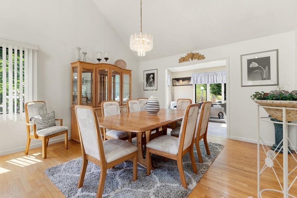 7 Nathan's Way, Peabody, MA Image 12