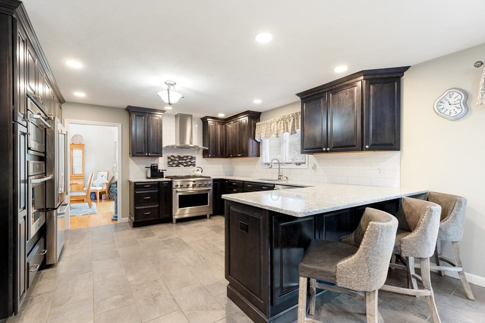 7 Nathan's Way, Peabody, MA Image 18