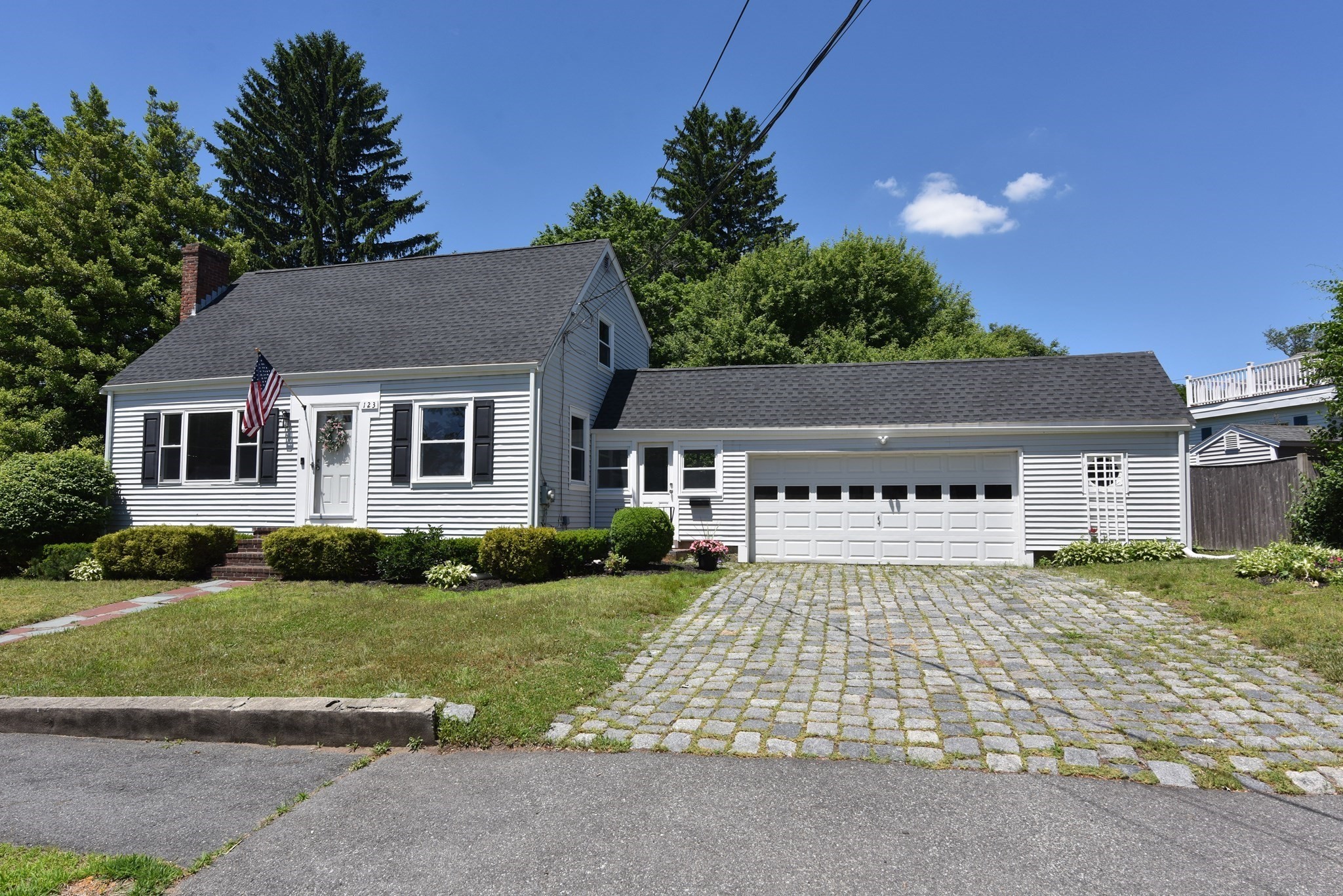 123 Richland Road, Norwood, MA 02062