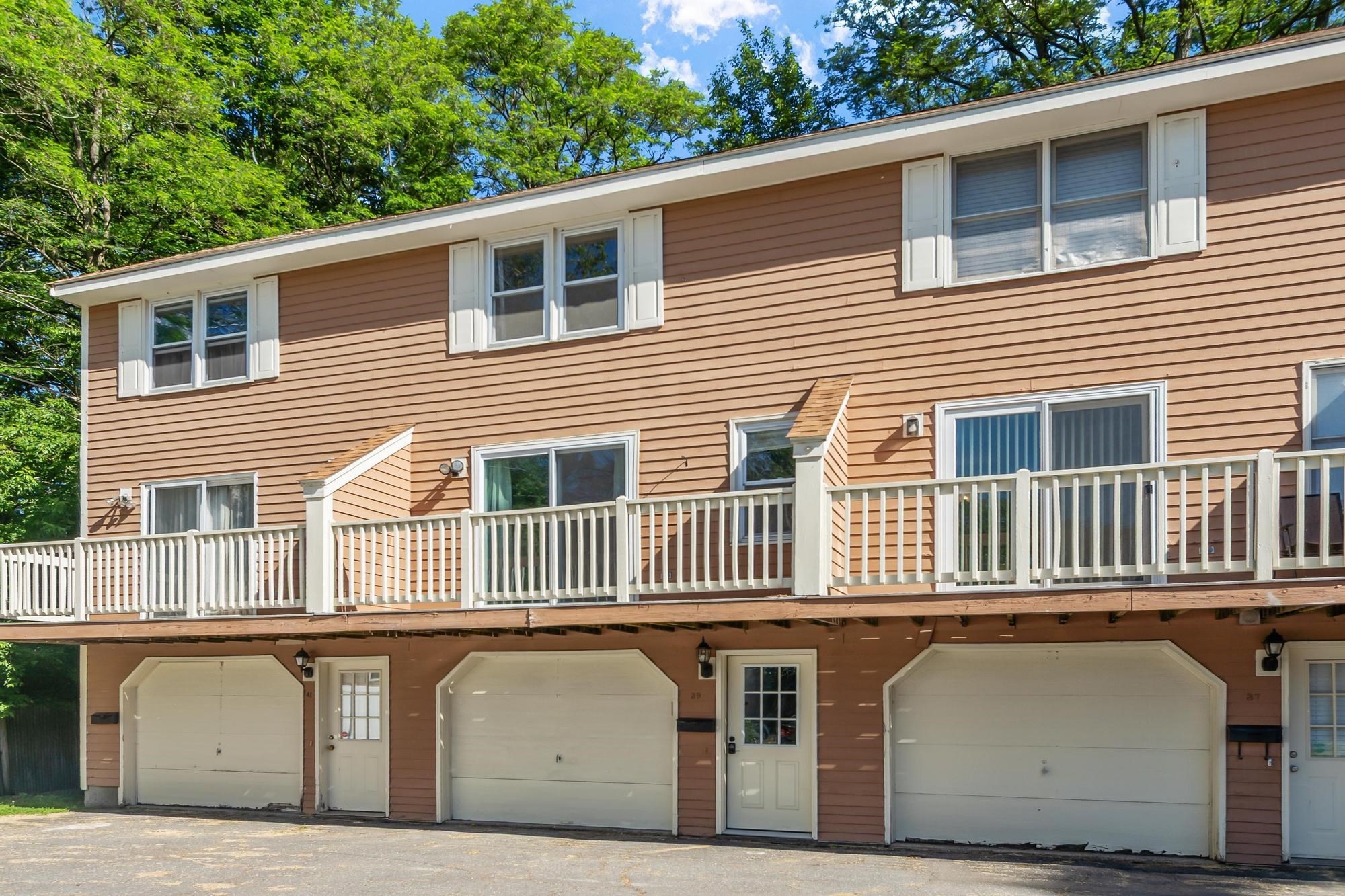 39 Madonna Circle Unit 39, Lowell, MA 01854