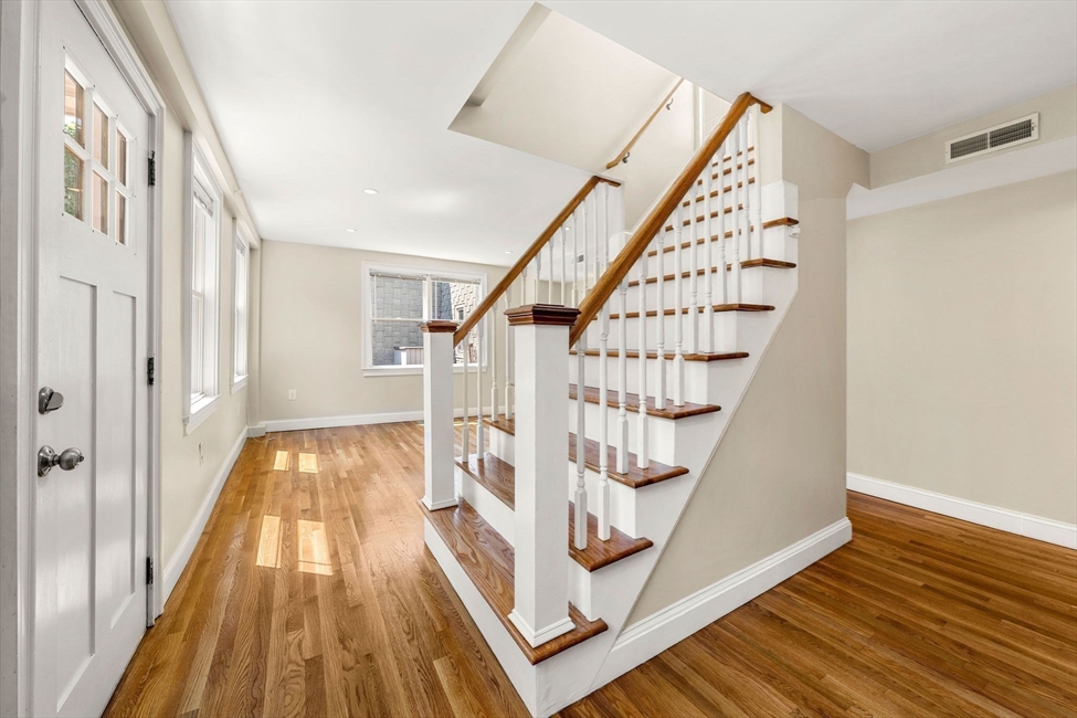 11 8th, Cambridge, MA Image 15