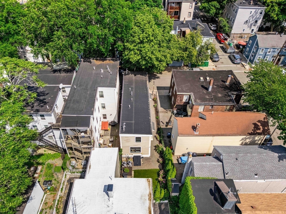 11 8th, Cambridge, MA Image 7