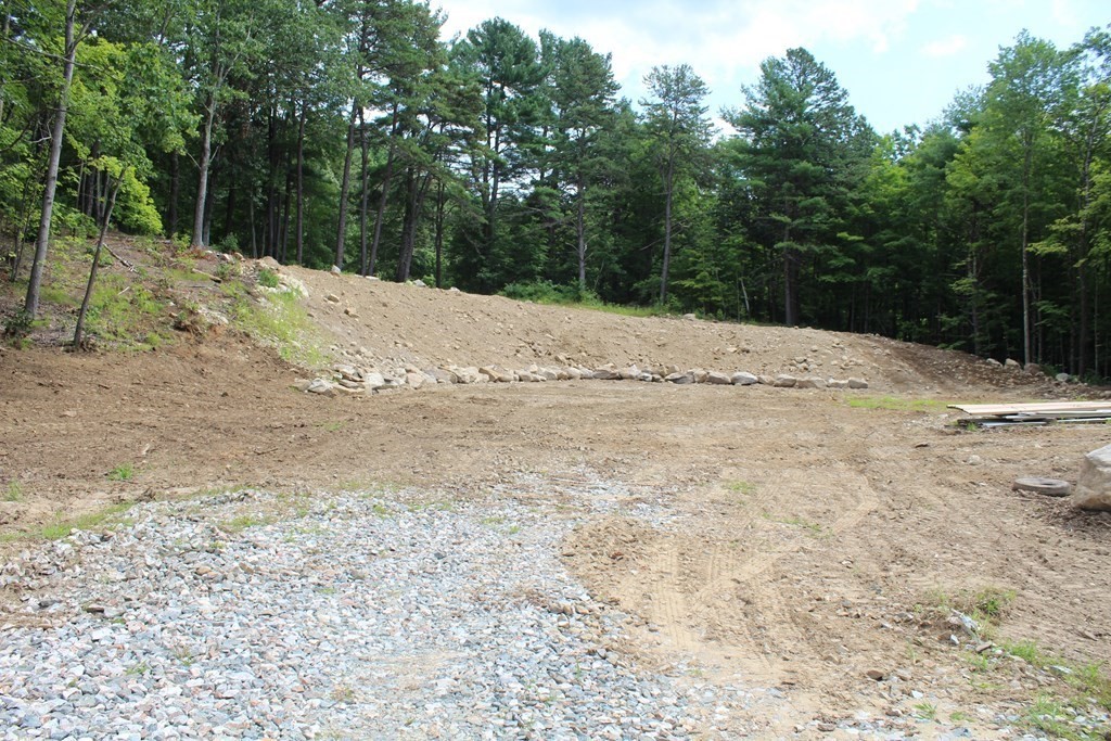 49 Gilbertville Rd, Ware, MA 01082