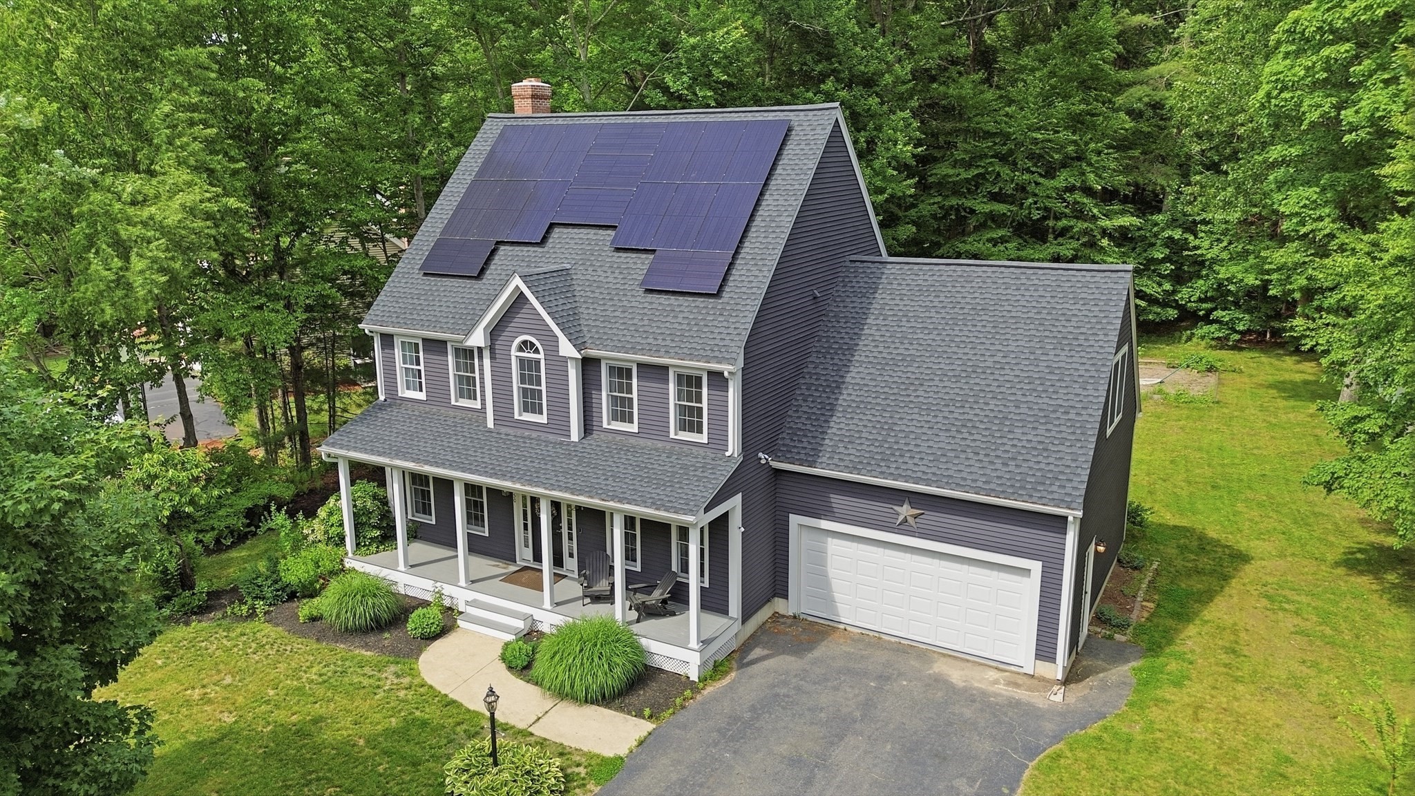 150 Samuel Dr, Northbridge, MA 01588