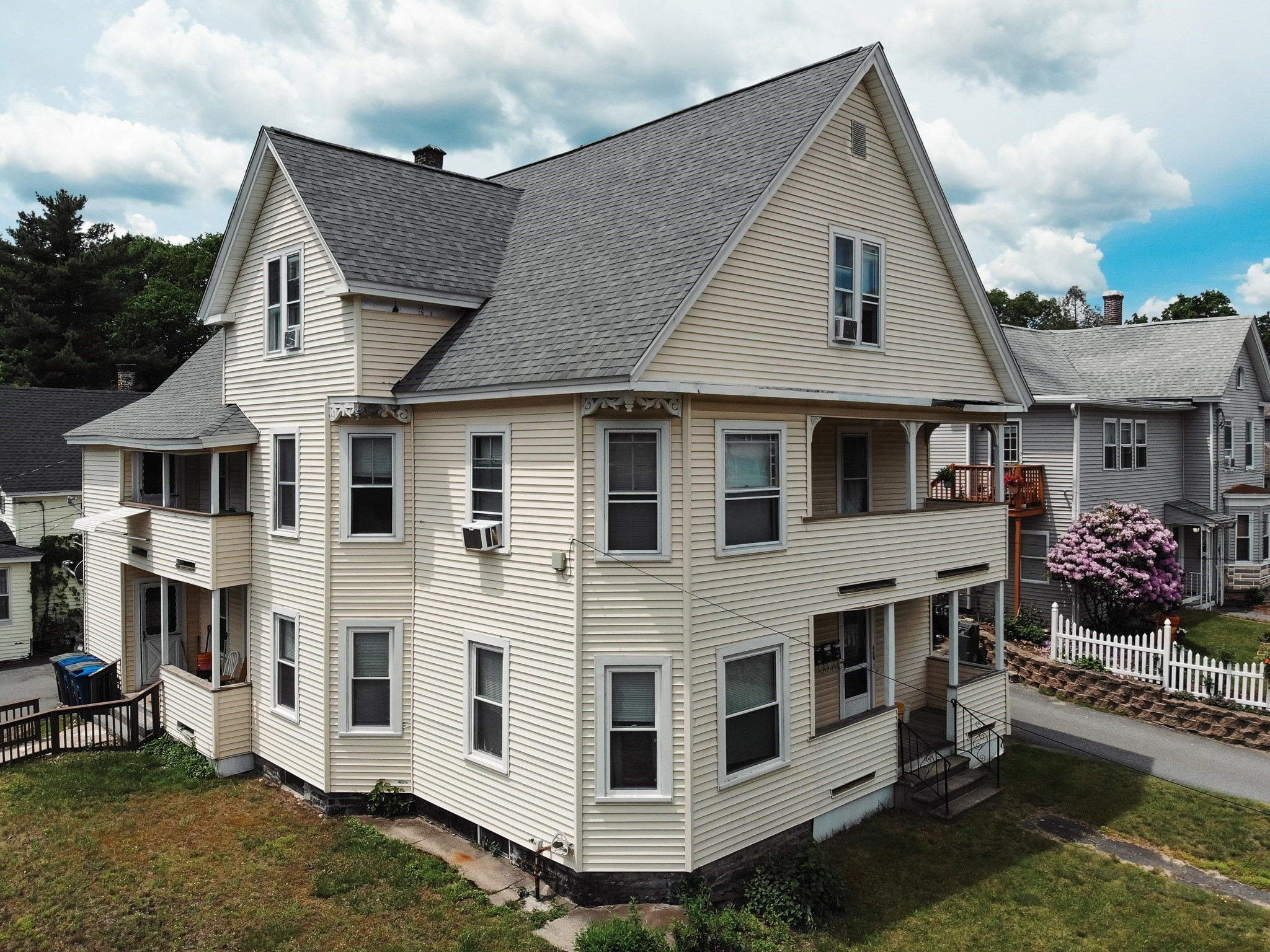 40 Cottage St, Leominster, MA 01453 - Image 1