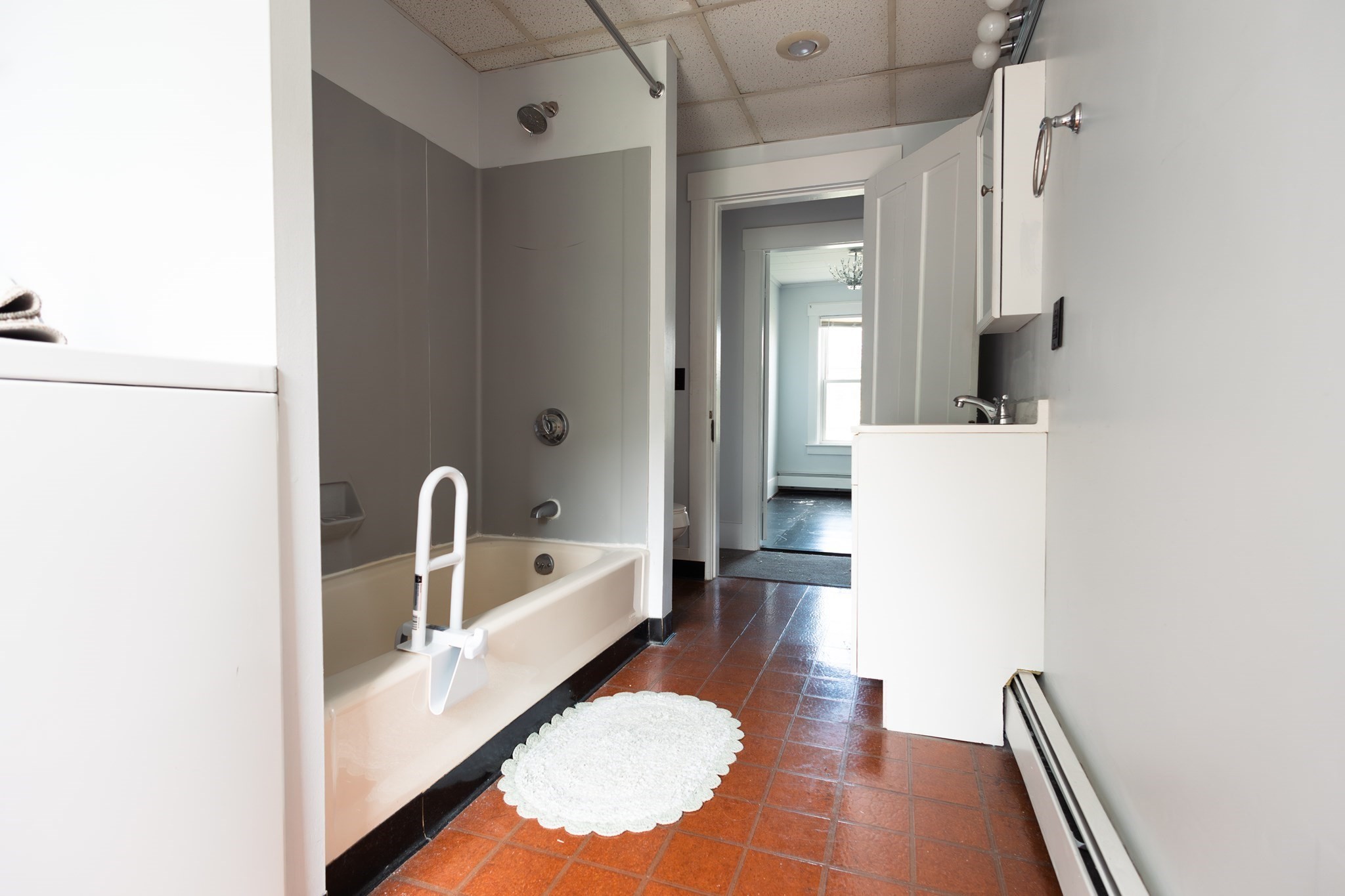 40 Cottage St, Leominster, MA 01453 - Image 17