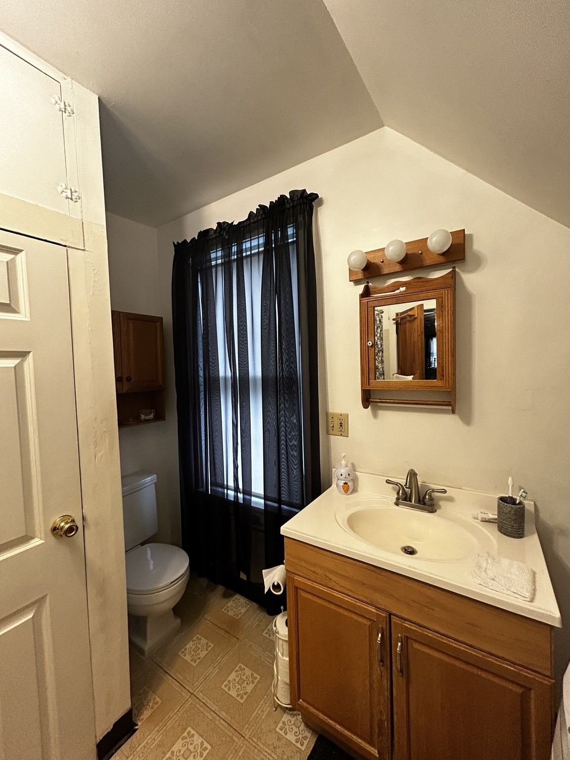 40 Cottage St, Leominster, MA 01453 - Image 28