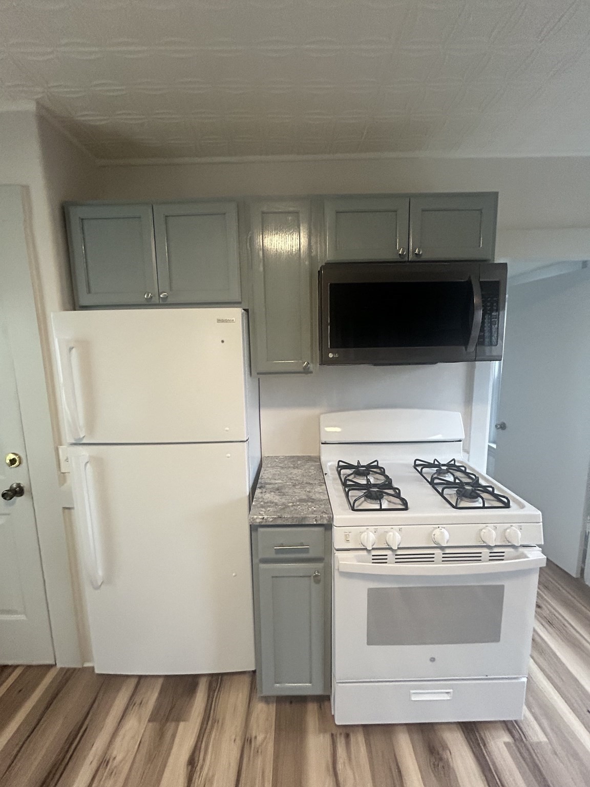 40 Cottage St, Leominster, MA 01453 - Image 9