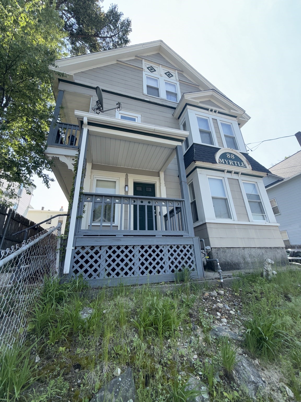 88 Myrtle Ave, Fitchburg, MA 01420