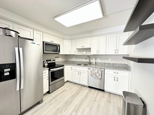 200 Cove Way, Apt 720