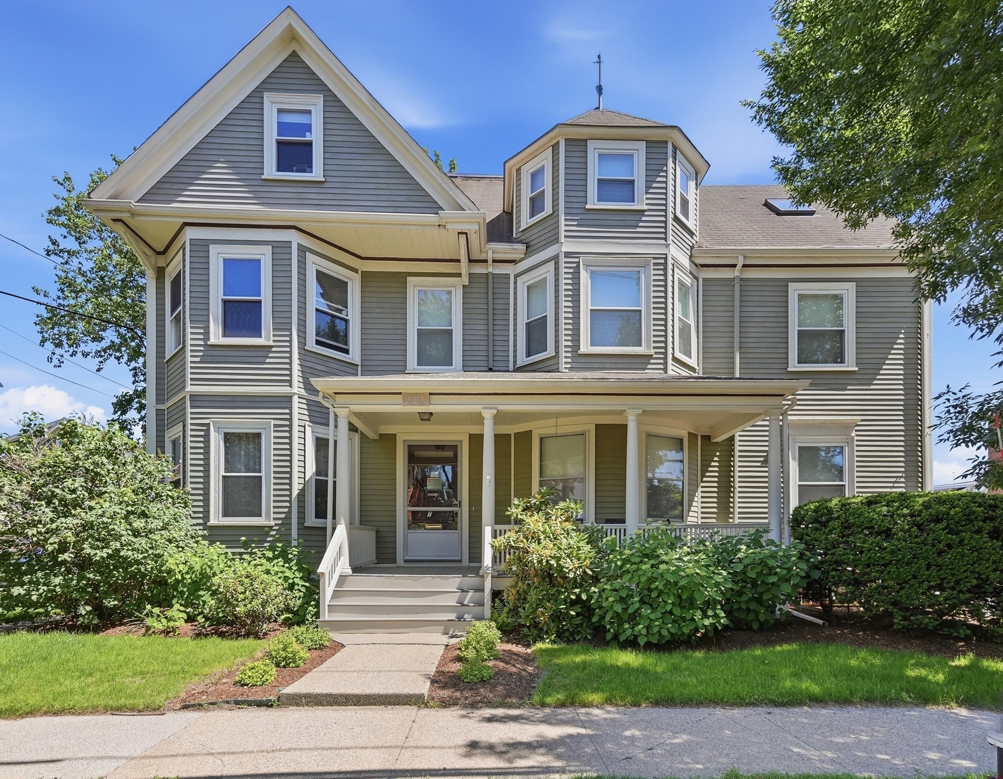 7 Wyman Street Unit 1, Arlington, MA 02474