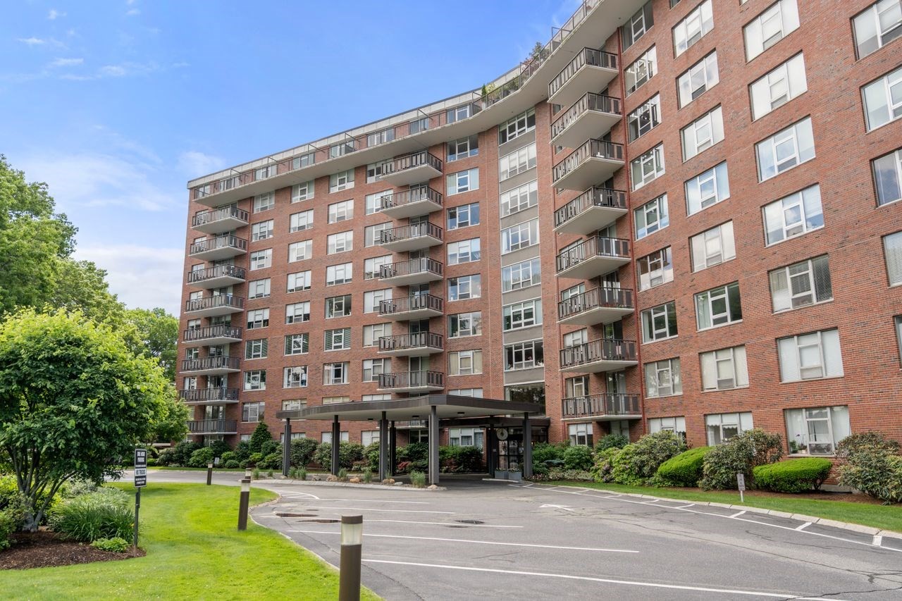 280 Boylston St Unit 111, Newton, MA 02467
