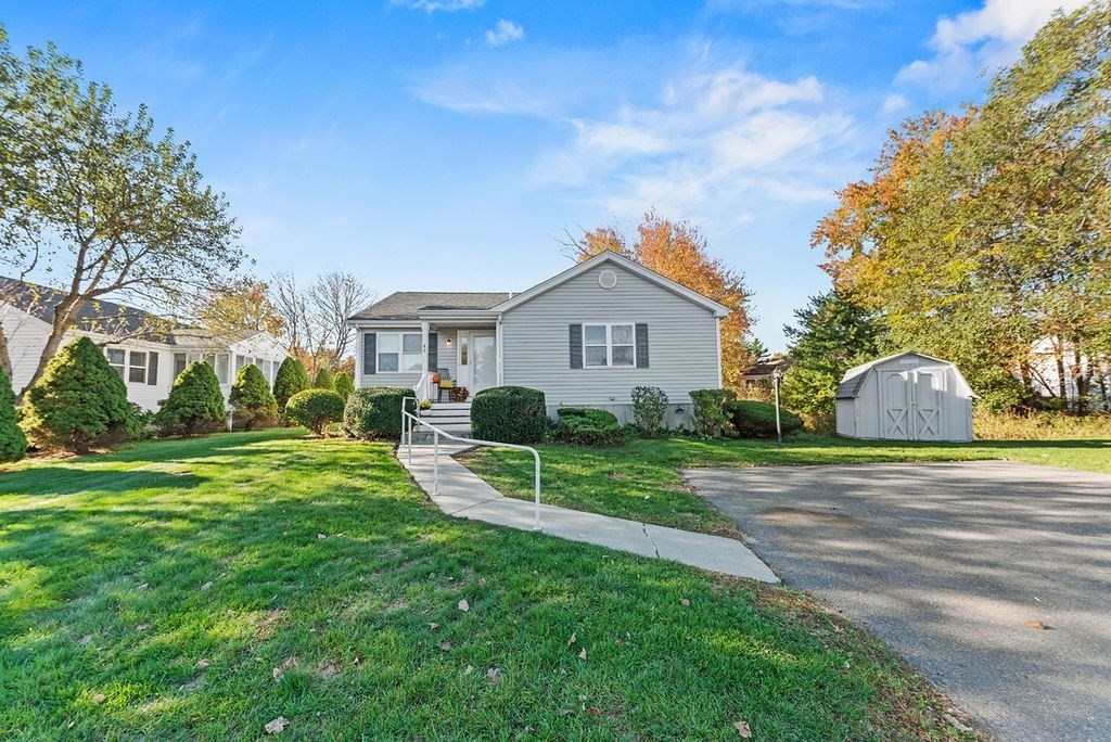 42 Crystal Water Unit 42, East Bridgewater, MA 02333