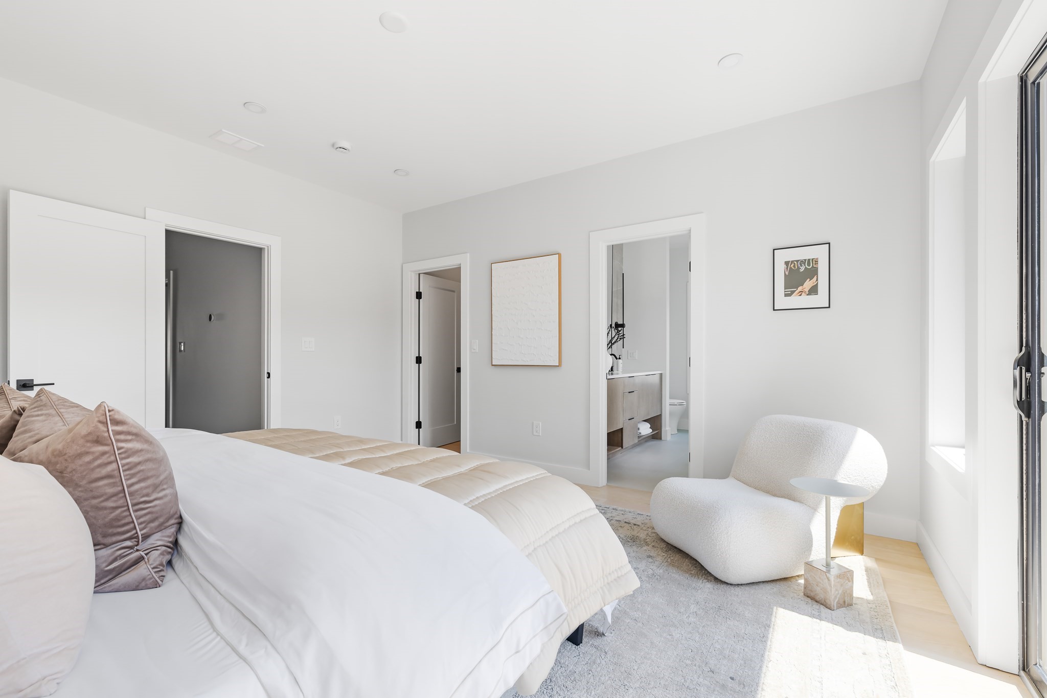 14 Irving St Unit L, Newton, MA 02459 - Image 4