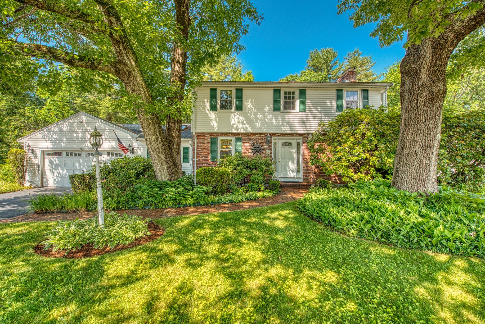 21 Tosca Drive, Brockton, MA 02301