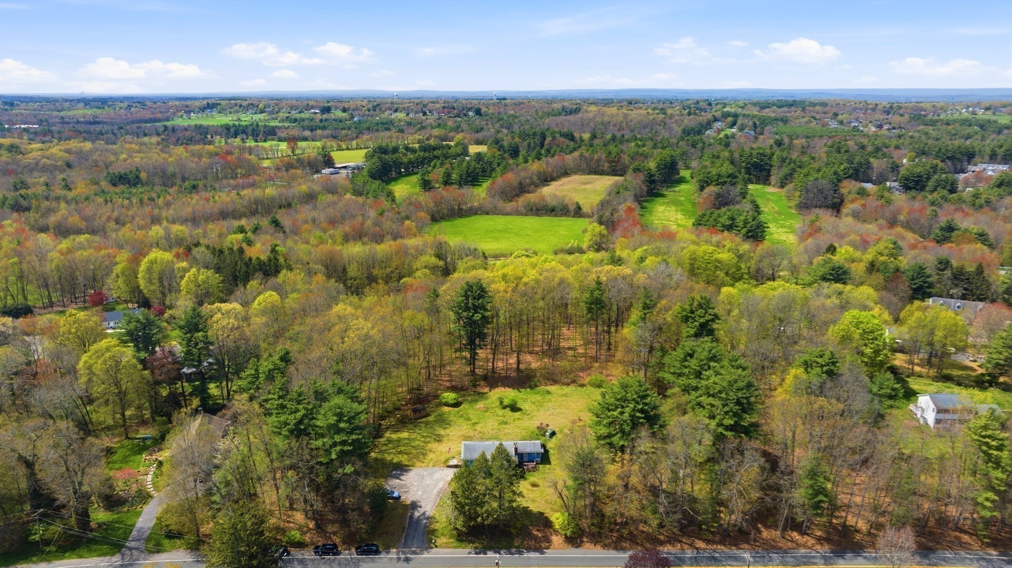 817 Somers Rd, East Longmeadow, MA 01028