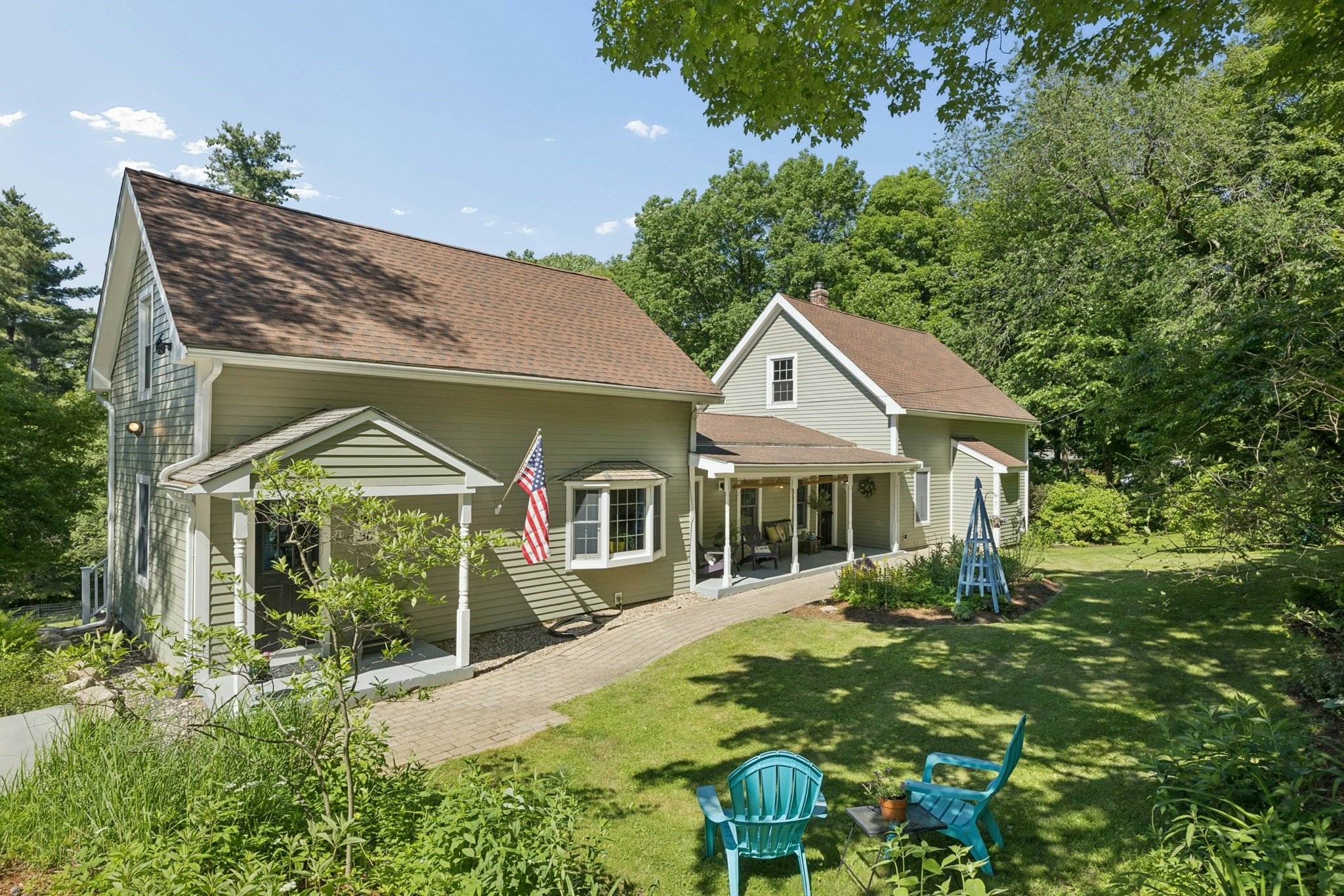 30 Lincoln Street, Hopkinton, MA 01748