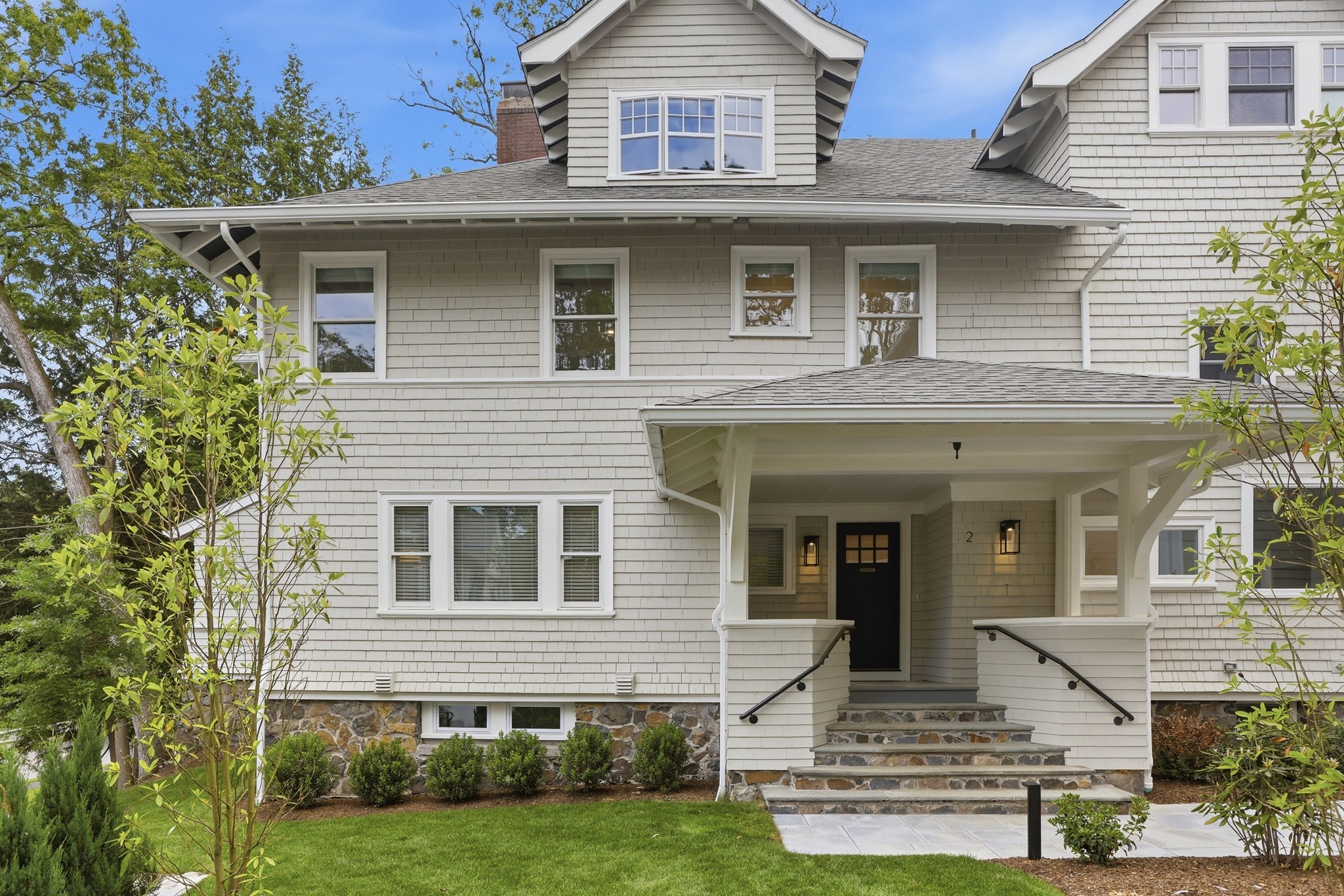 38 Edgewood Rd Unit 2, Lexington, MA 02420