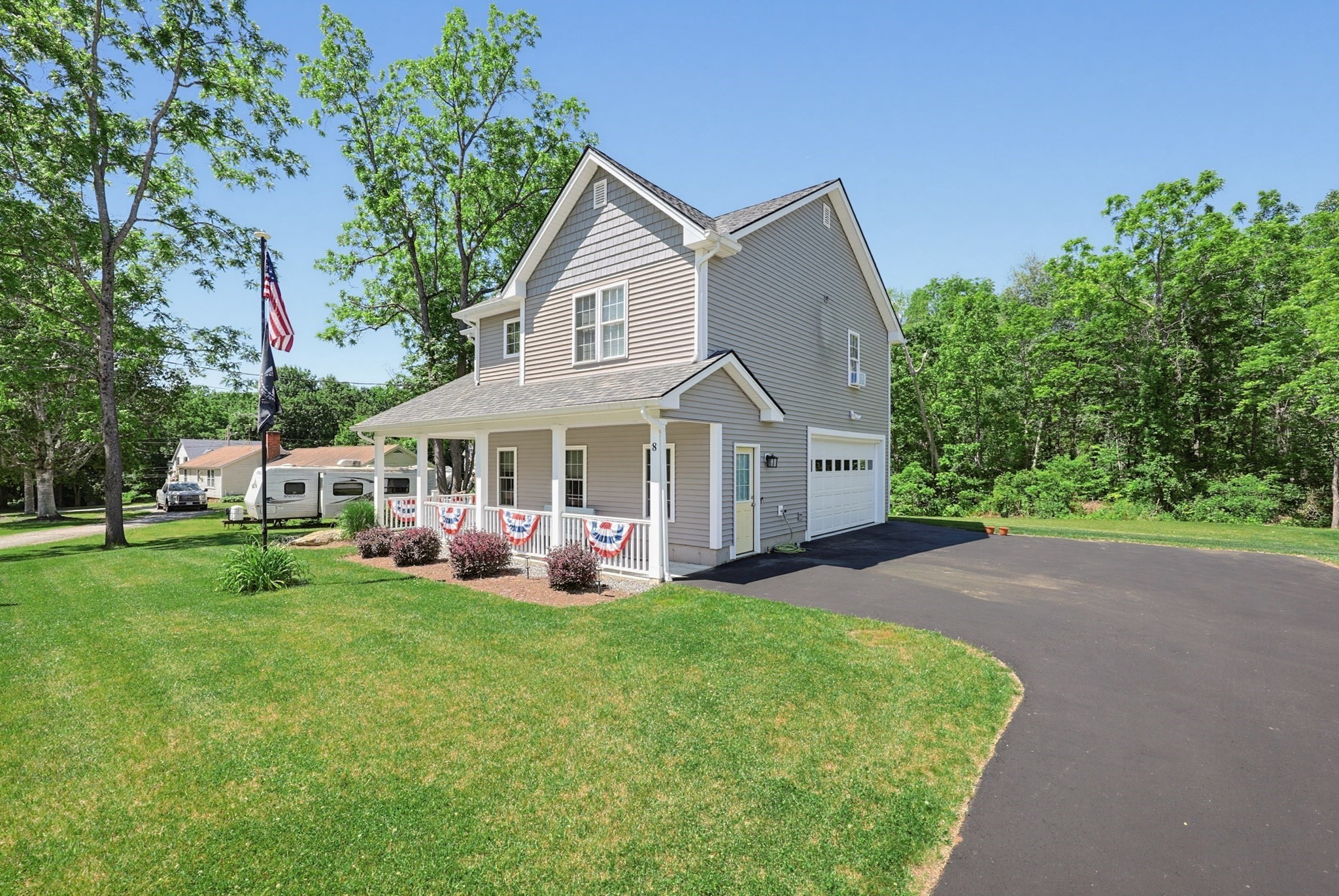 8 Union St, North Brookfield, MA 01535