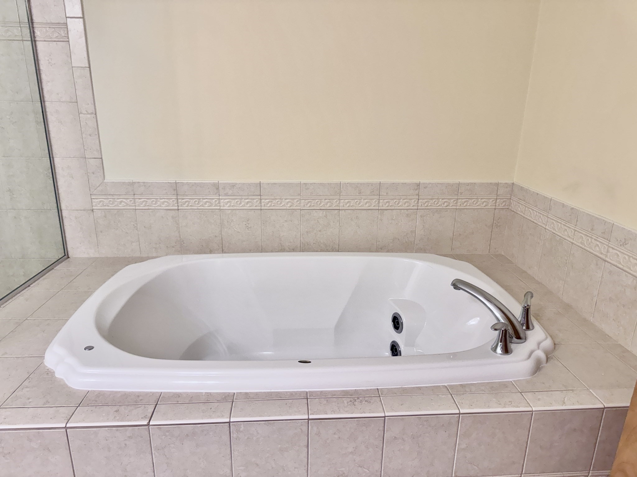 308 Sprucewood Ln Unit 308, Clinton, MA 01510 - Image 18