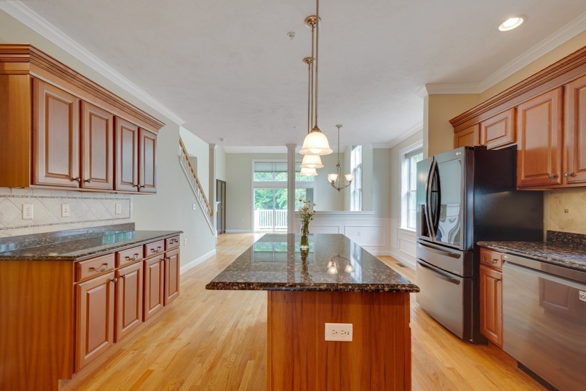 308 Sprucewood Ln Unit 308, Clinton, MA 01510 - Image 10