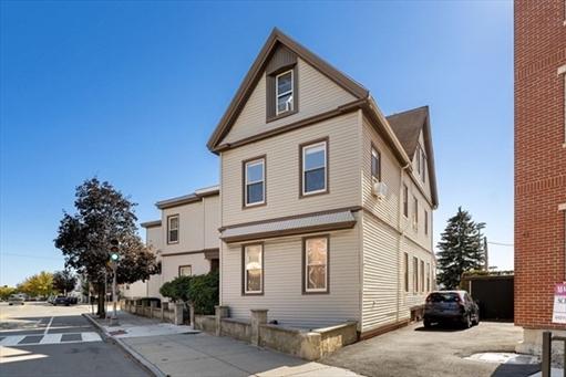 91 Chelsea St