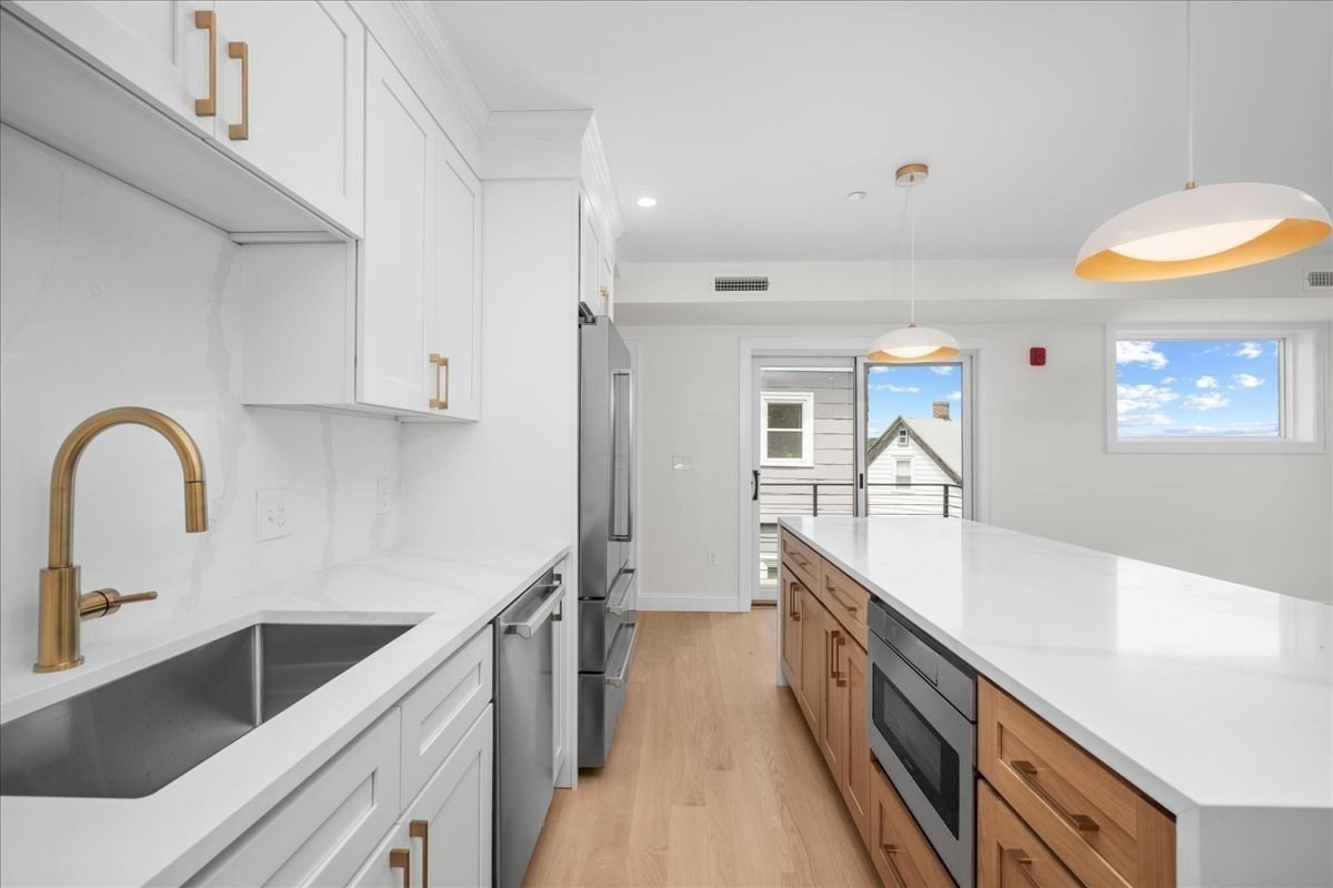 595 Broadway Unit 302, Somerville, MA 02145 - Image 6