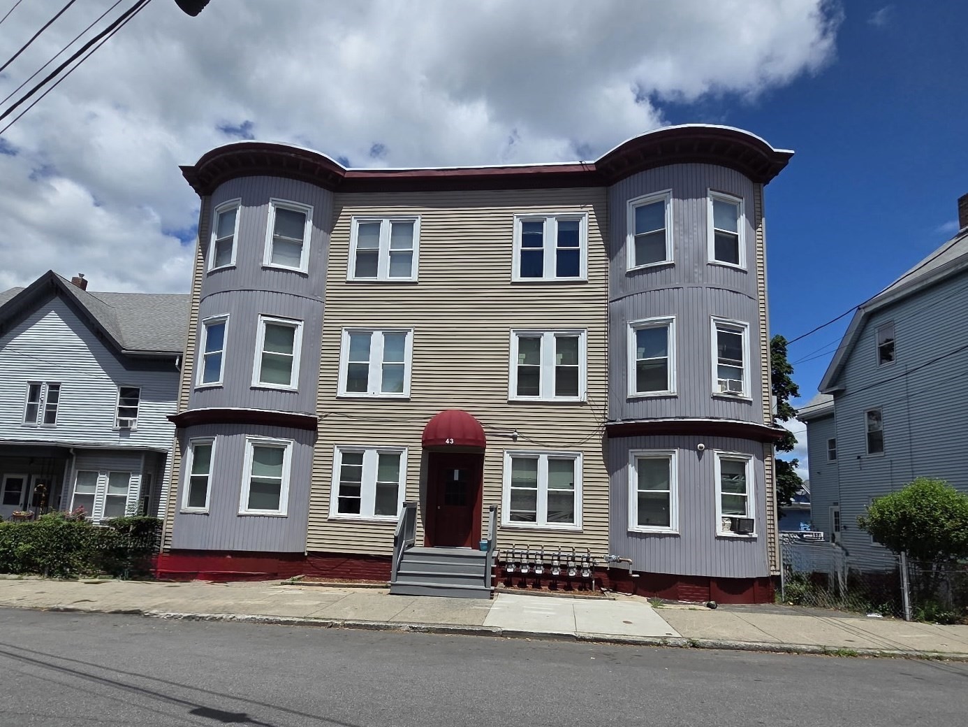 43 Highrock Street, Lynn, MA 01902