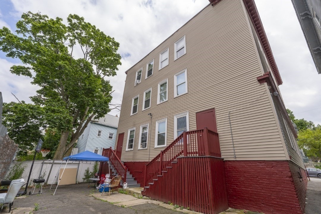 43 Highrock Street, Lynn, MA 01902 - Image 3