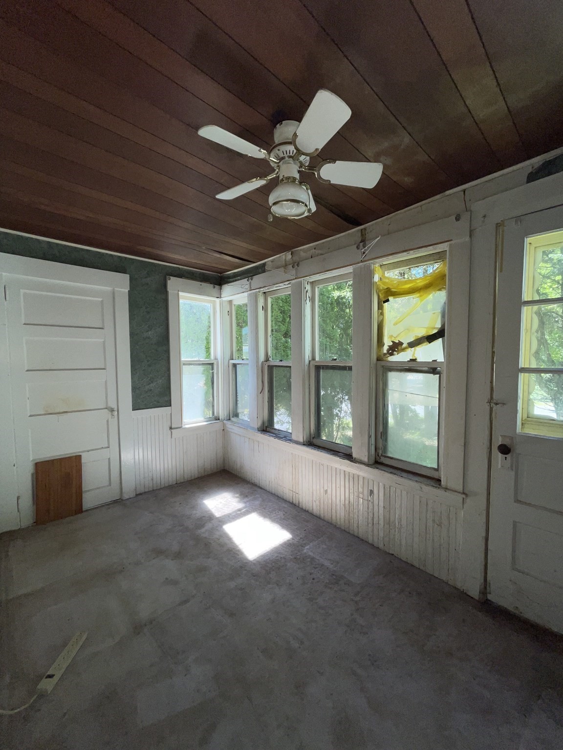38 Fredonian St, Shirley, MA 01464 - Image 29