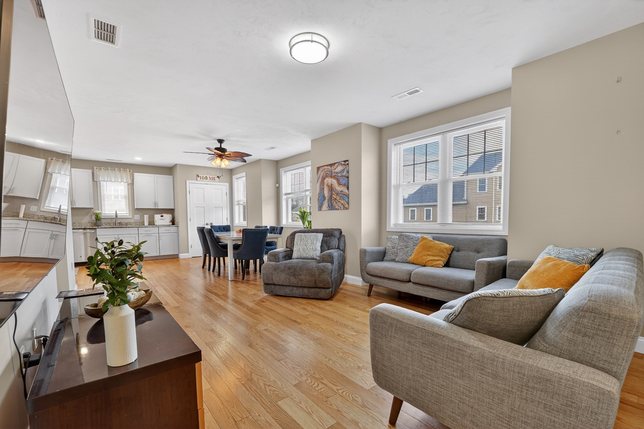 7 Gorham St Unit 57, Chelmsford, MA 01824
